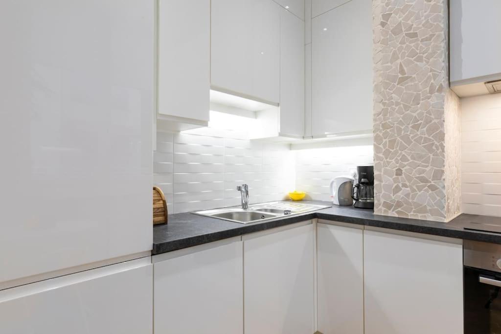 Promenade, 2Pieces Chic Et Clim Avec Terrasse Appartement Nice Buitenkant foto